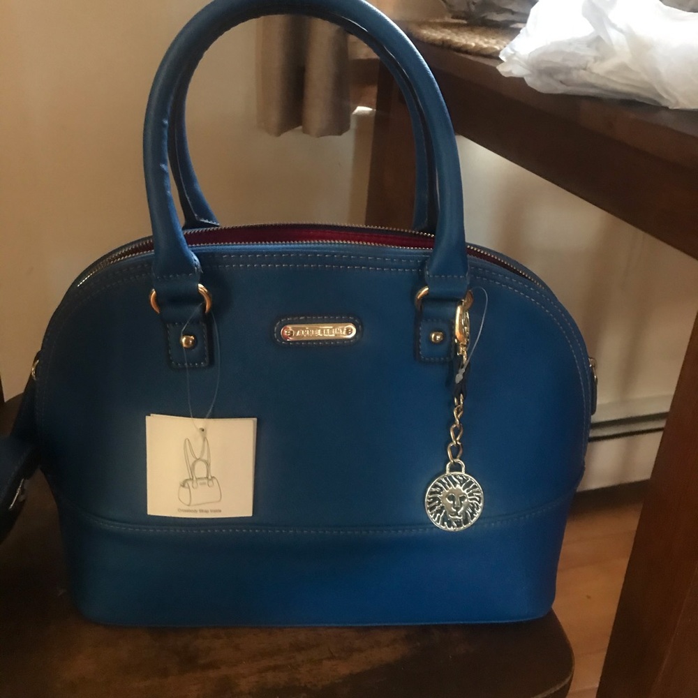 Brand new Anne Klein handbag!
